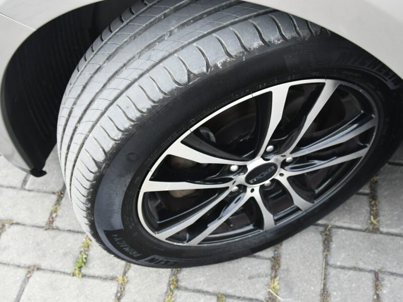 Kia Cee'd 1,6crdi Grzana.Kierow.Podg.Fotele.Tempomat. Ledy.ALu.Parktronic.OKAZJ II (2012-)
