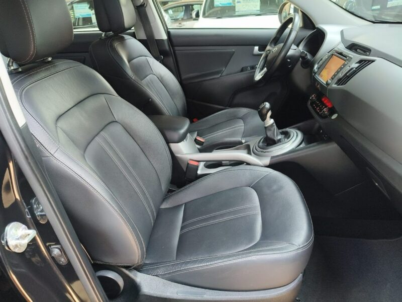 Kia Sportage 1.6 135KM Kamera,Navi, Panorama, Skóra,HandsFree,GrzaneFotele III (2010-2015)