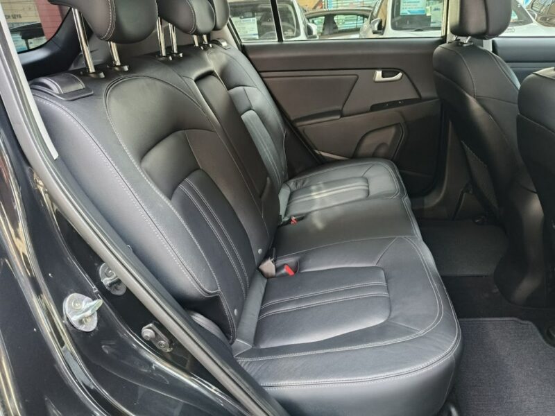 Kia Sportage 1.6 135KM Kamera,Navi, Panorama, Skóra,HandsFree,GrzaneFotele III (2010-2015)