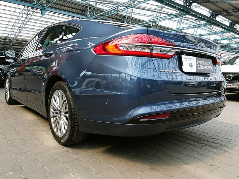 Ford Mondeo TITANIUM+Automat+Led+ACC Serwisowany GWARANCJA 1wł Kraj Bezwypad F23% Mk5 (2014-)
