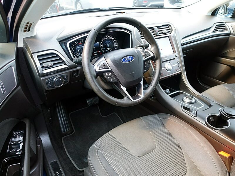 Ford Mondeo TITANIUM+Automat+Led+ACC Serwisowany GWARANCJA 1wł Kraj Bezwypad F23% Mk5 (2014-)