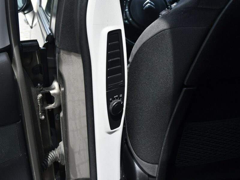 Citroen C4 Picasso 1,8Benz. Manual,Klimatronic 2 str.Parktronic.Alufelgi.Hak.kredyt.OKAZ I (2006-2013)