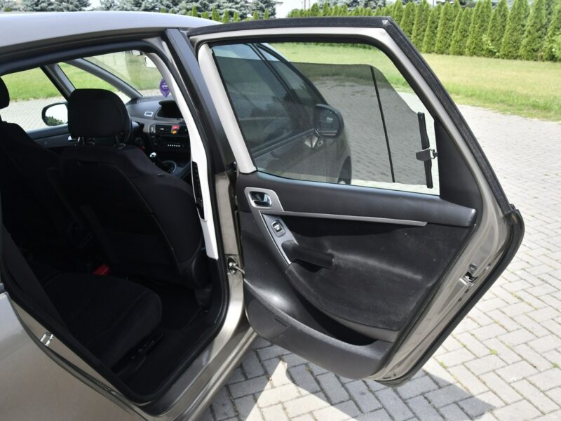 Citroen C4 Picasso 1,8Benz. Manual,Klimatronic 2 str.Parktronic.Alufelgi.Hak.kredyt.OKAZ I (2006-2013)