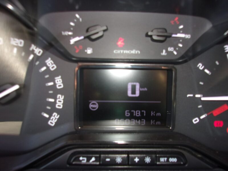 Citroen C3 S&S Shine Packs Navigacja Klimatronic Parktronic III (2016-)