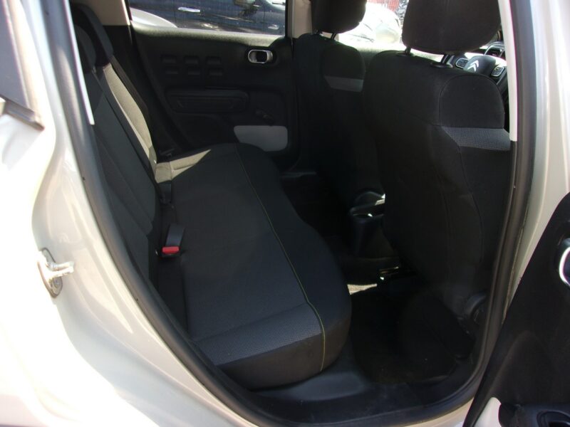 Citroen C3 S&S Shine Packs Navigacja Klimatronic Parktronic III (2016-)