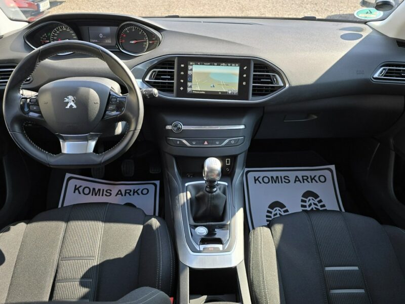 Peugeot 308 Full LED, kamera, asystent T9 (2014-2021)