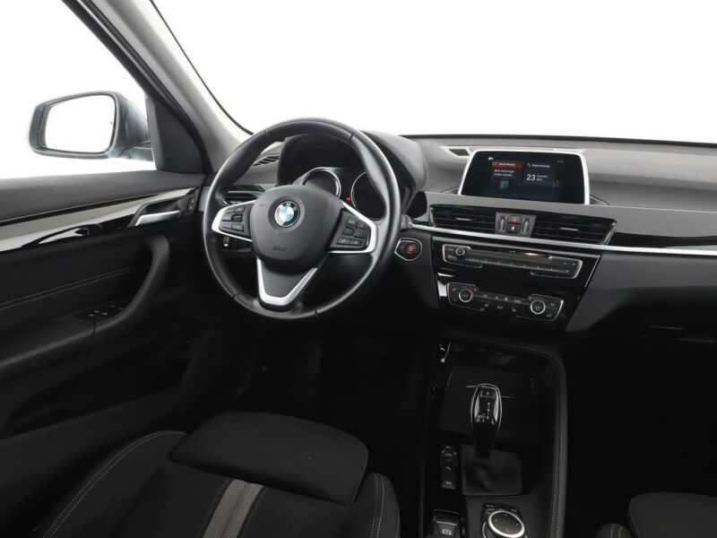 BMW X1 2.0d Automat xDrive Sport Line Klimatronik Tempomat Navi Grzane Fotele II (F48) (2015-)