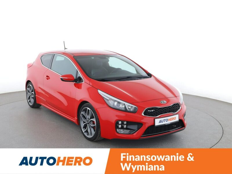 Kia Pro_cee'd navi klima auto grzane fotele kamera i czujniki parkowania