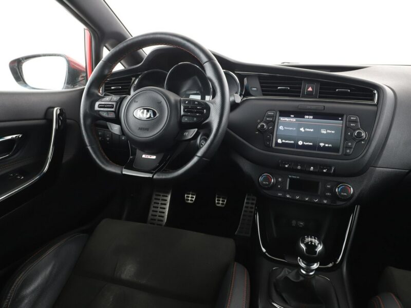 Kia Pro_cee'd navi klima auto grzane fotele kamera i czujniki parkowania