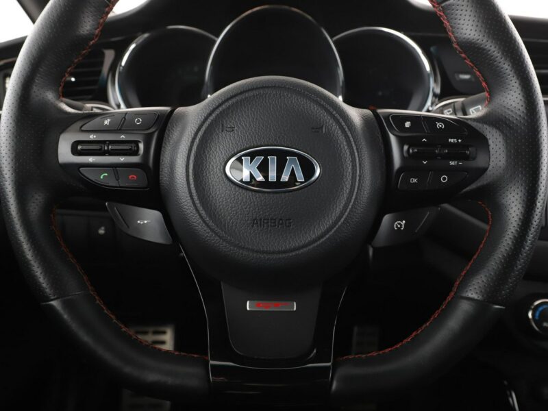 Kia Pro_cee'd navi klima auto grzane fotele kamera i czujniki parkowania