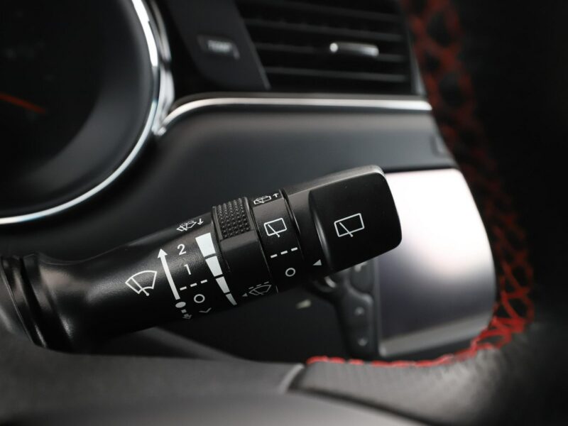 Kia Pro_cee'd navi klima auto grzane fotele kamera i czujniki parkowania