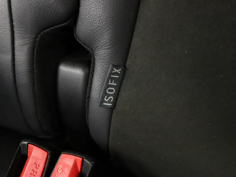 Kia Pro_cee'd navi klima auto grzane fotele kamera i czujniki parkowania