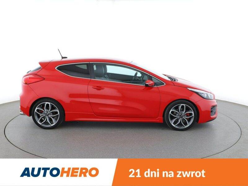 Kia Pro_cee'd navi klima auto grzane fotele kamera i czujniki parkowania