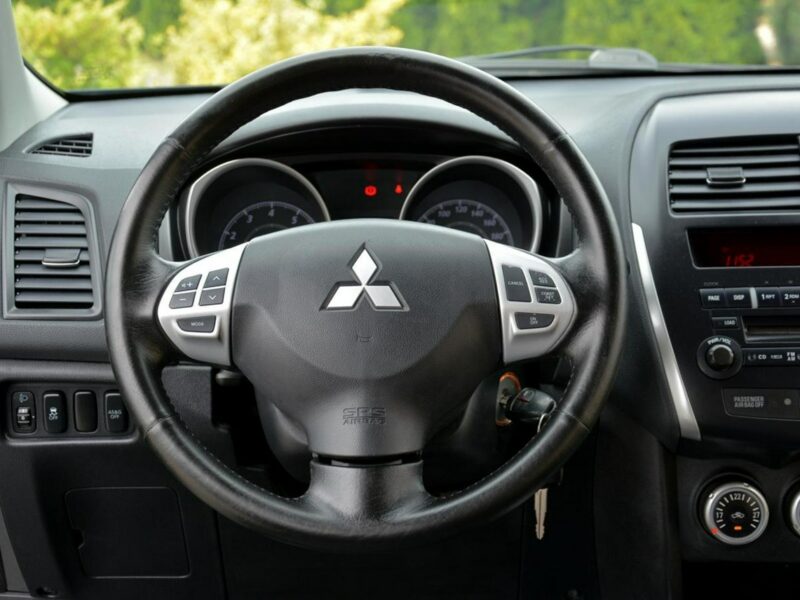 Mitsubishi ASX 1.6 ben (117 KM) Klimatronic Grzane fotele ALU 17