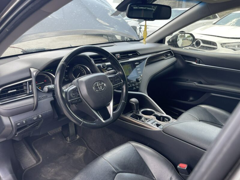 Toyota Camry Automat Hybryda Podgrzewanie Skóra 218KM IX (2018-)