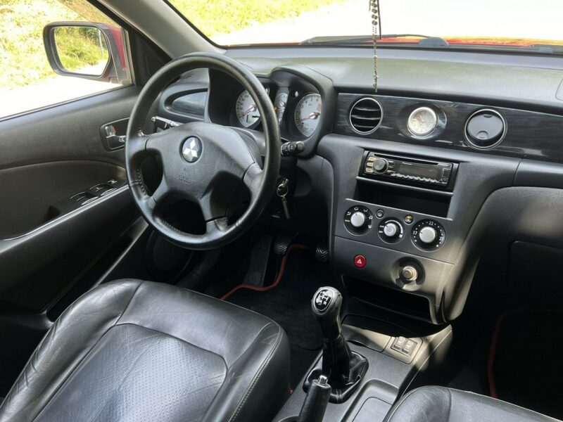 Mitsubishi Outlander Mitsubishi Outlander 4x4 Klimatyzacja Benzyna I (2001-2006)