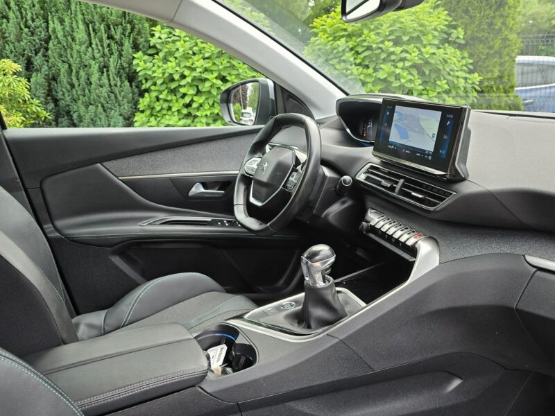 Peugeot 3008 LIFT 1.5 BlueHdi 130KM Allure / I -właściciel / Bezwypadkowy II (2016-)