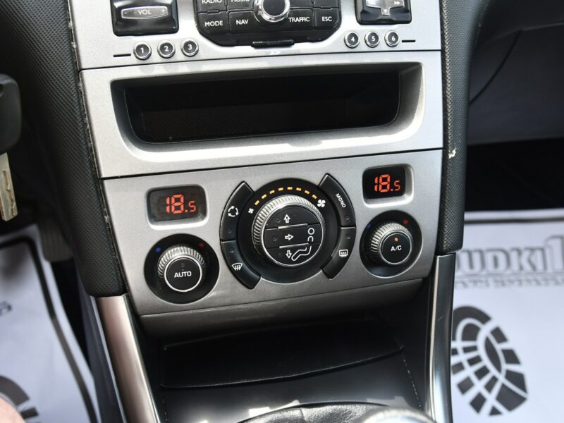 Peugeot 308 SW 1,6benz DUDKI11 Panorama Dach.Klimatr 2 str.Tempomat.Hak.Navi I (2007-2011)