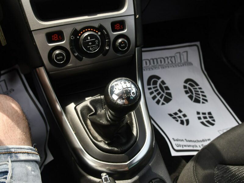 Peugeot 308 SW 1,6benz DUDKI11 Panorama Dach.Klimatr 2 str.Tempomat.Hak.Navi I (2007-2011)
