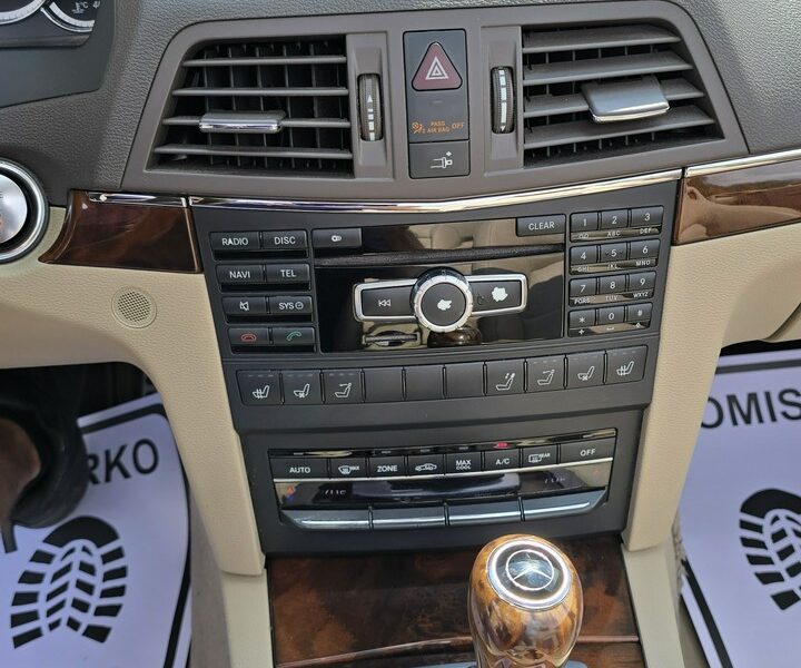 Mercedes E 350 Cabrio Harman/Kardon W212 (2009-)