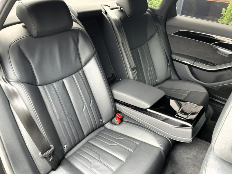 Audi A8 Quattro, LED, Virtual, Asystenci, Dociągi, Ambiente, Kamera,Keyless GO D5 (2017-)