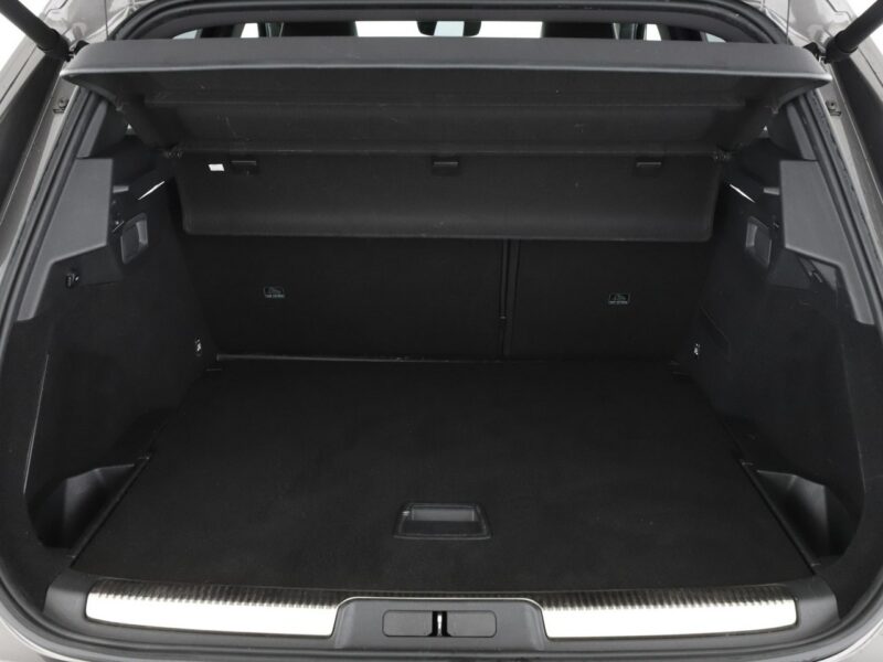 DS Automobiles DS 7 Crossback 2.0HDi Performance Line Automat Navi Panorama Tempomat Focal Kamera360