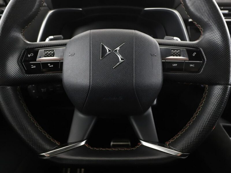 DS Automobiles DS 7 Crossback 2.0HDi Performance Line Automat Navi Panorama Tempomat Focal Kamera360