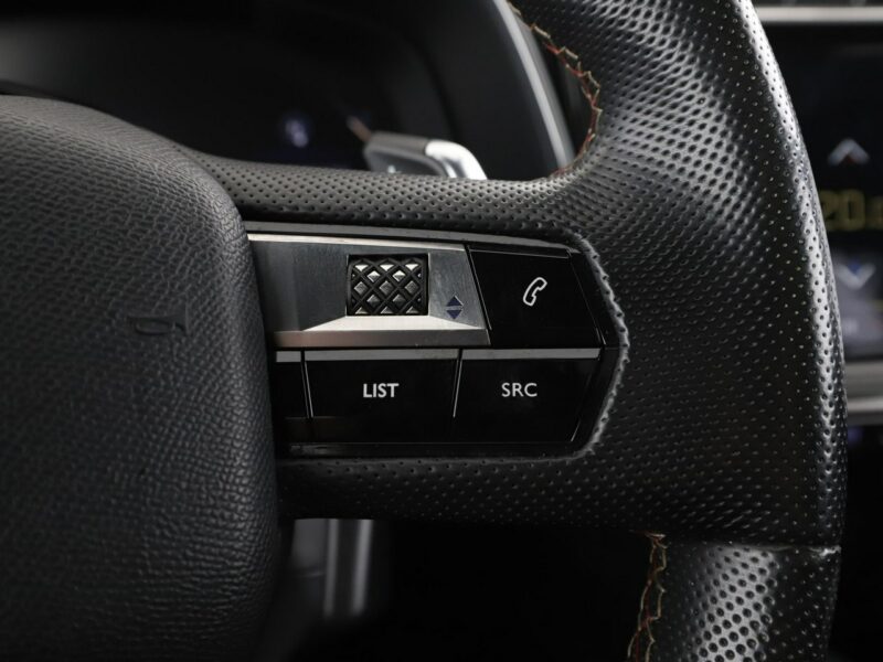 DS Automobiles DS 7 Crossback 2.0HDi Performance Line Automat Navi Panorama Tempomat Focal Kamera360