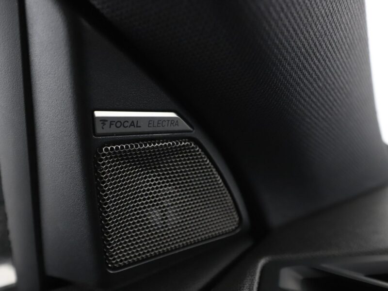 DS Automobiles DS 7 Crossback 2.0HDi Performance Line Automat Navi Panorama Tempomat Focal Kamera360