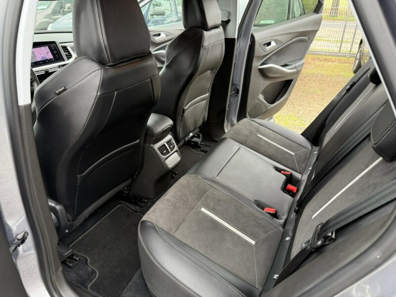 Opel Grandland X GS-e, automat, navi, 10tys.km!