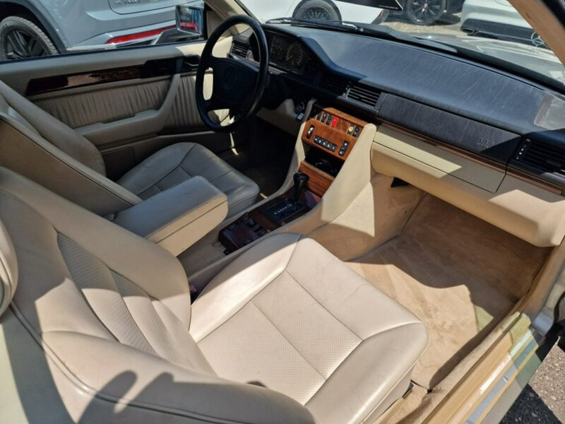 Mercedes E 320 A124 E320 3.2 Benzyna 220 KM, Skóra, Klimatyzacja, Alufelgi, CABRIO W124 (1984-1997)