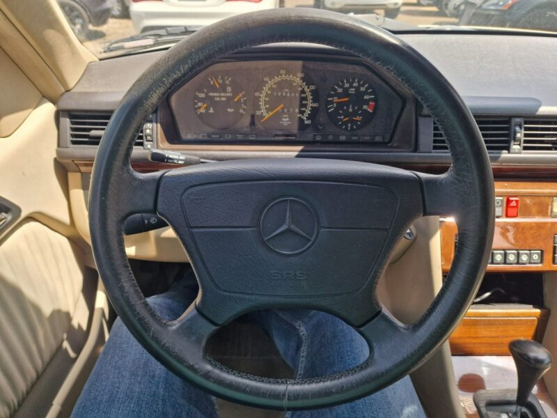 Mercedes E 320 A124 E320 3.2 Benzyna 220 KM, Skóra, Klimatyzacja, Alufelgi, CABRIO W124 (1984-1997)