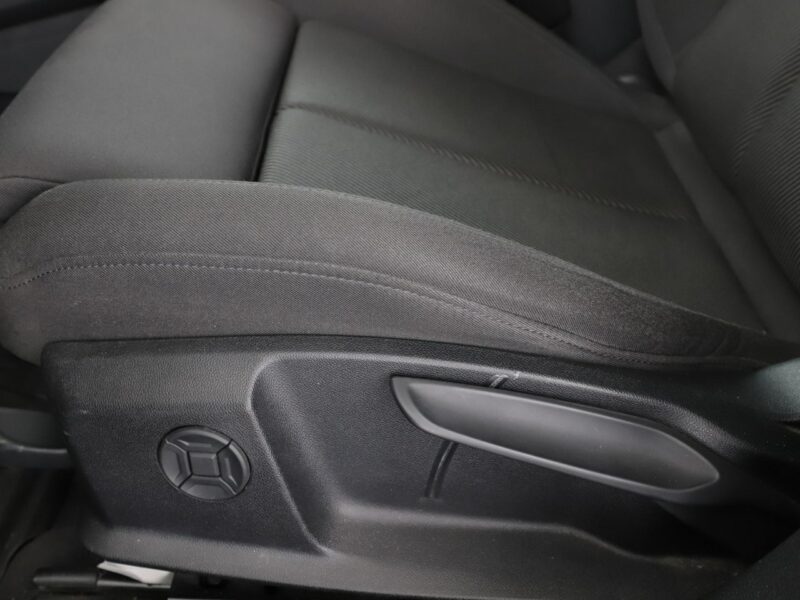 Audi A6 FV23% full LED navi grzane fotele czujniki parkowania C8 (2018-)
