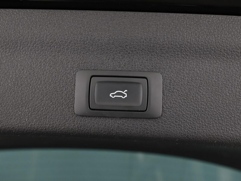 Audi A6 FV23% full LED navi grzane fotele czujniki parkowania C8 (2018-)