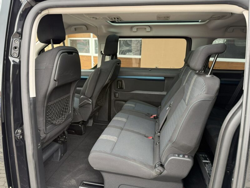 Peugeot Traveller Rej.01.2019r 2,0 HDi 177KM Automat Klima Navi Hud Panorama