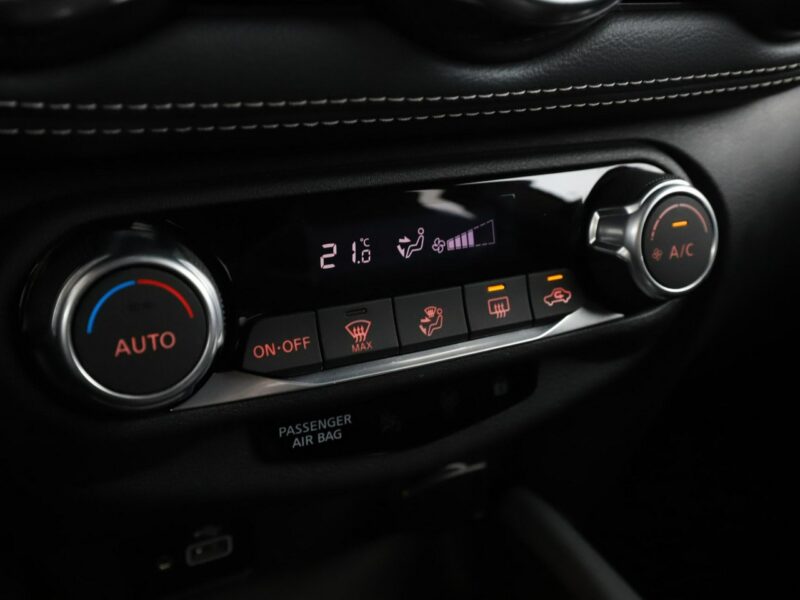 Nissan Juke navi klima auto full LED kamera i czujniki parkowania II (2019-)