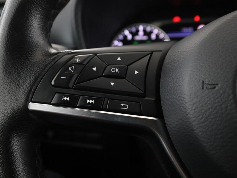 Nissan Juke navi klima auto full LED kamera i czujniki parkowania II (2019-)