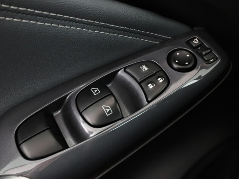 Nissan Juke navi klima auto full LED kamera i czujniki parkowania II (2019-)
