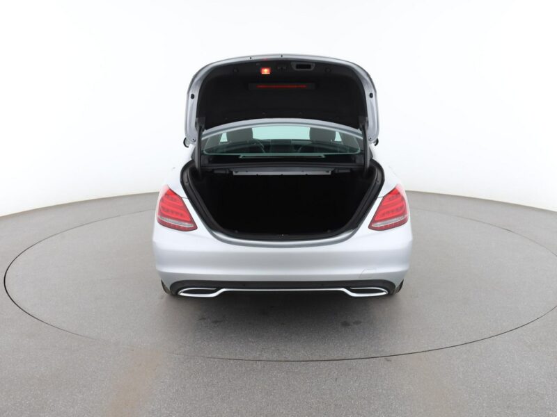Mercedes C 180 automat półskóra full LED el. sterowane i ogzrewane fotele W205 (2014-2021)