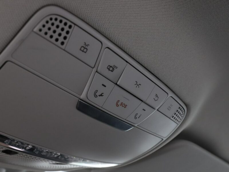 Mercedes C 180 automat półskóra full LED el. sterowane i ogzrewane fotele W205 (2014-2021)
