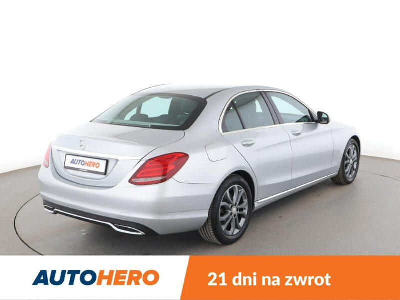 Mercedes C 180 automat półskóra full LED el. sterowane i ogzrewane fotele W205 (2014-2021)