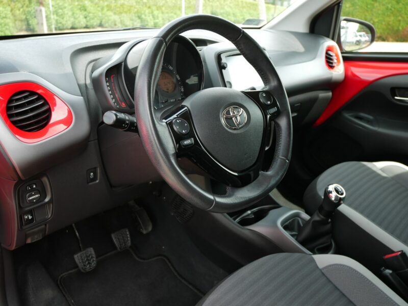 Toyota Aygo FL 1.0 VVT-i 72KM [Eu6] -Krajowy -2gi wł -Kamera cofania +Koła zima II (2014-)