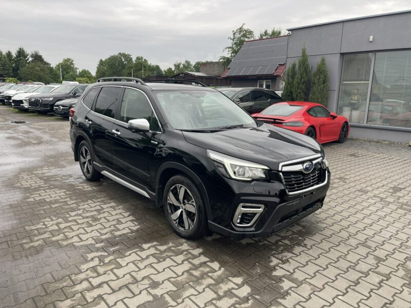 Subaru Forester AWD Automat E-boxer Panorama Skóra Kamera V (2019 - )