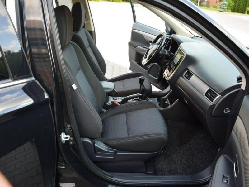 Mitsubishi Outlander 2.0(150KM) Lift Ledy Kamera Alu Nowe Opony Grzane fotele ASO III (2012-)