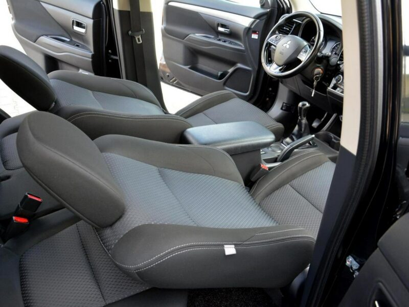 Mitsubishi Outlander 2.0(150KM) Lift Ledy Kamera Alu Nowe Opony Grzane fotele ASO III (2012-)