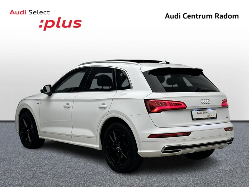 Audi Q5 45TFSIQuattro Stronic Sline Panorama Matrix Tempomat Kamera Pneumatyka FY (2017-)