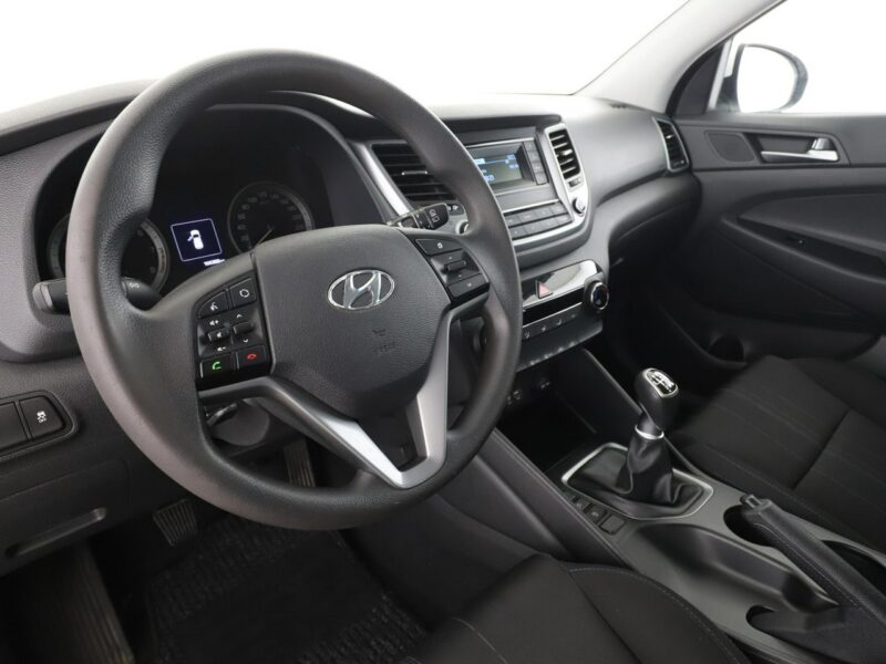 Hyundai Tucson multifunkcja klimatyzacja hak III (2015-2020)