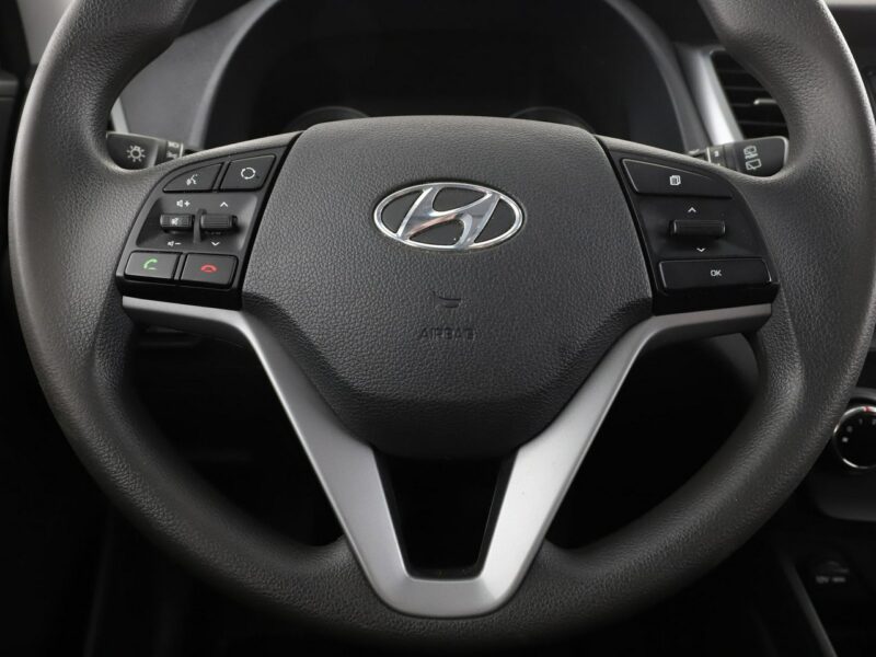 Hyundai Tucson multifunkcja klimatyzacja hak III (2015-2020)