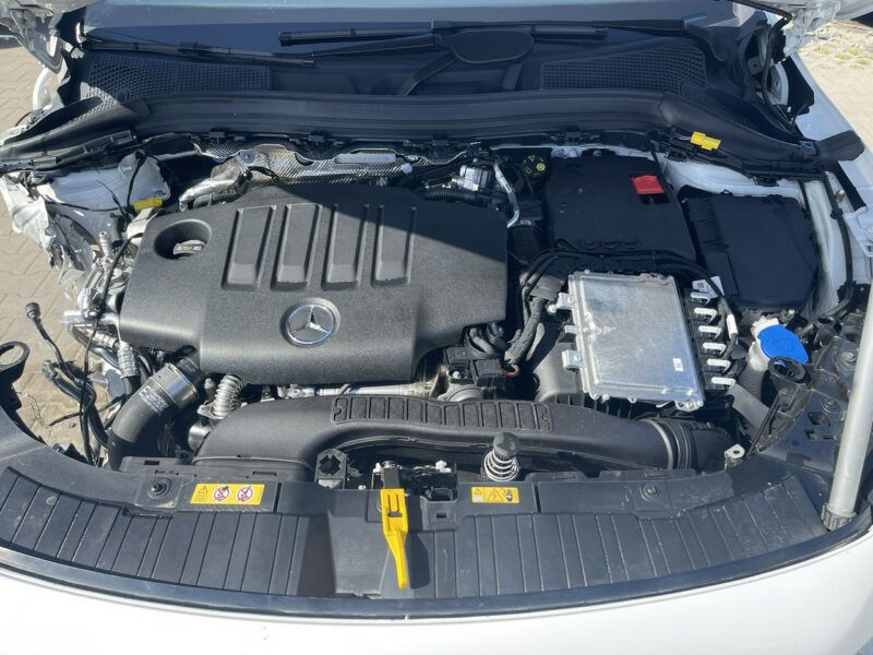 Mercedes GLA 200 AMGline Automat 4Matic Podgrzewane Skóra 150KM