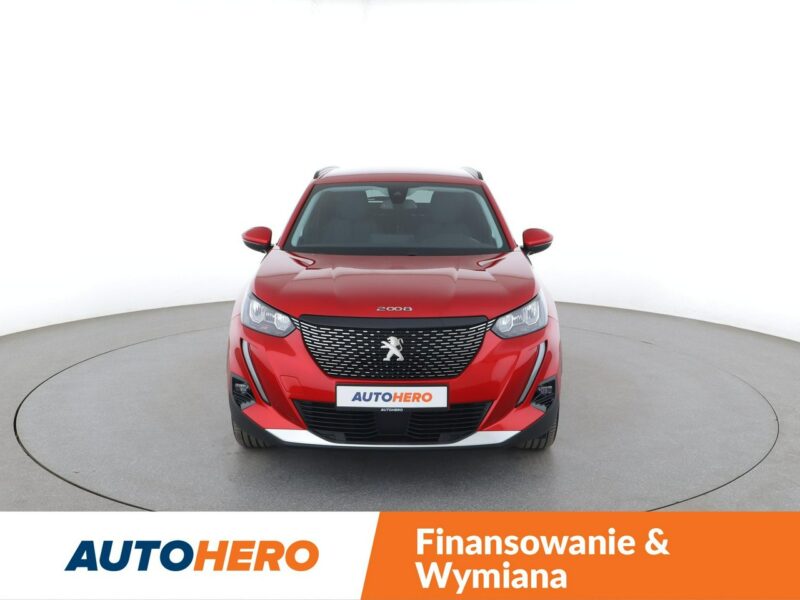 Peugeot 2008 Allure Pack automat niski przebieg navi kamera półskóra LED tempomat II (2019-)